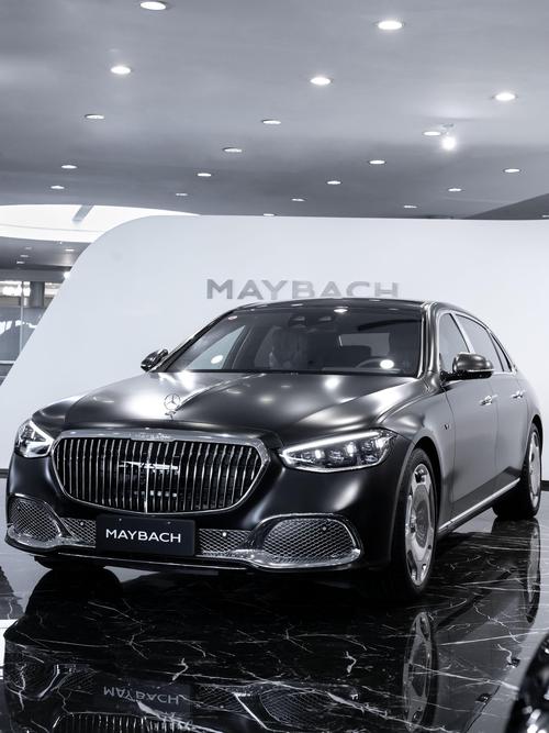 深圳5岚图汽车的售后服务让用户无忧出行，迈巴赫未来的豪华车趋势